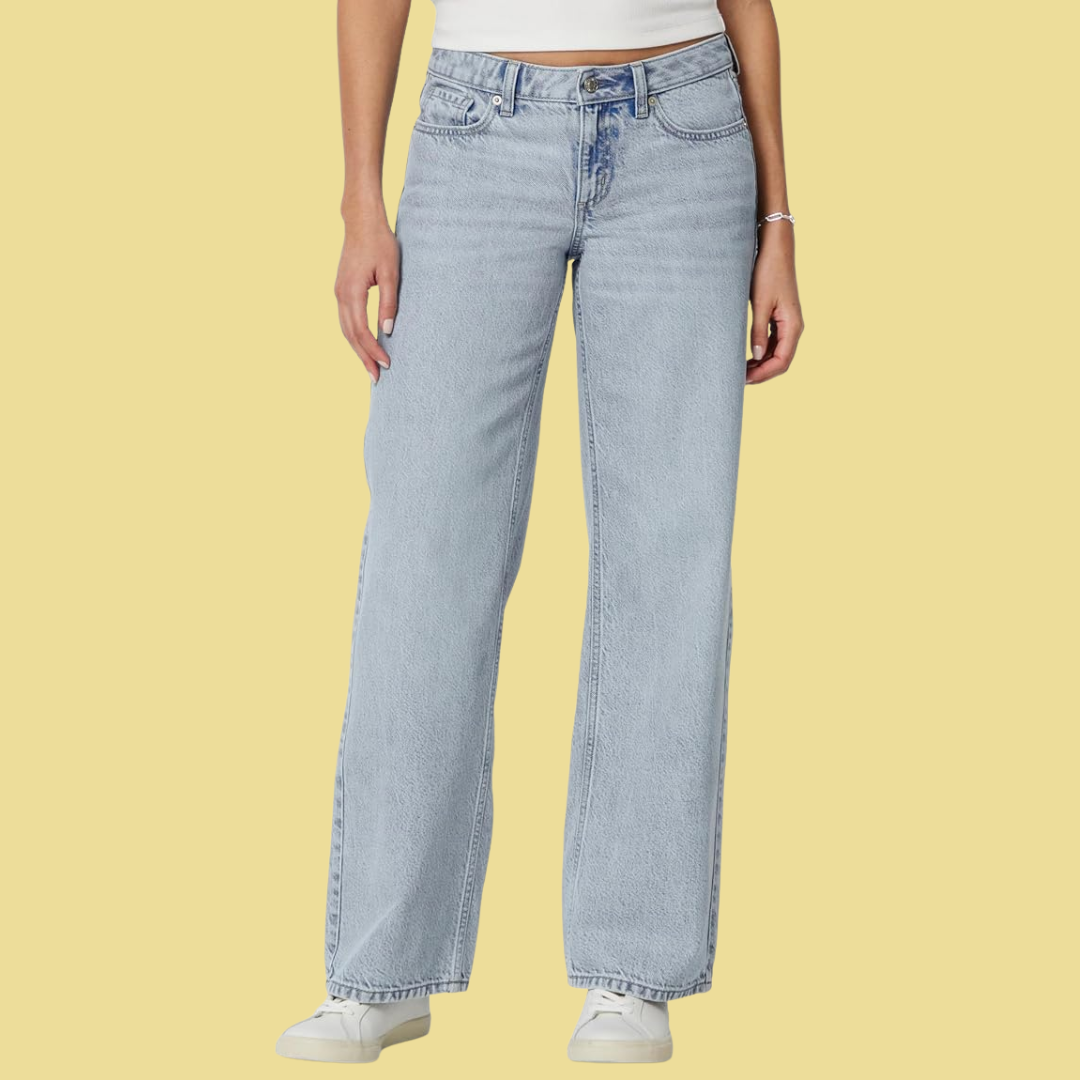 Lina – Weite Jeans in Hellblau